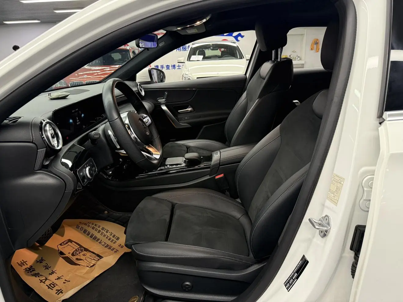 Mercedes-Benz A Class 2022 A 200 L Sport Sedan Fashion