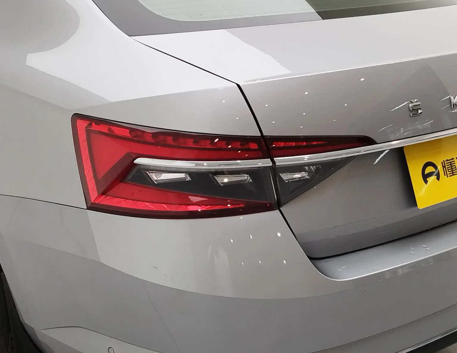 Skoda Superb 2019 Facelift TSI330 DSG Luxury