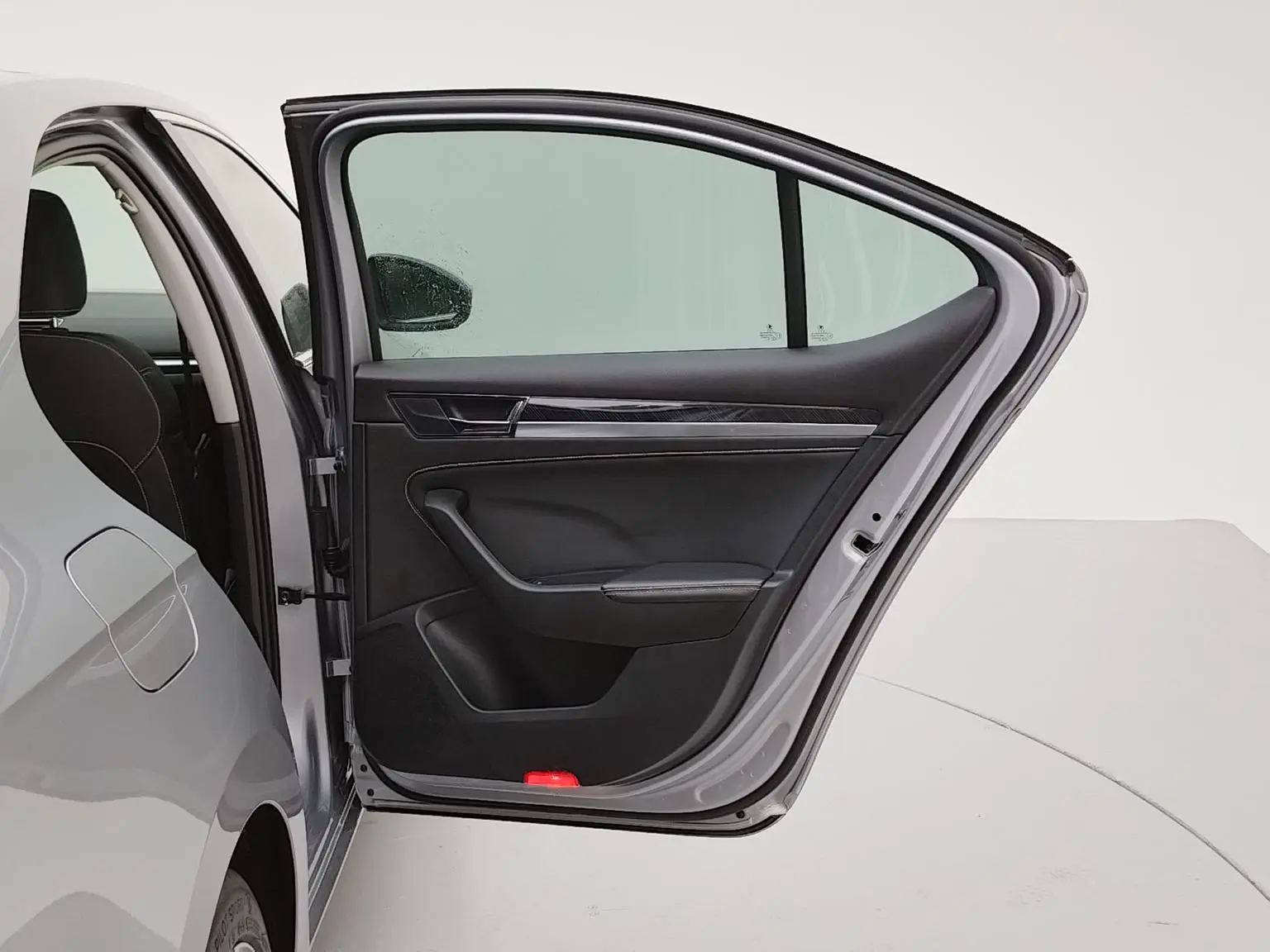 Skoda Superb 2019 Facelift TSI330 DSG Luxury