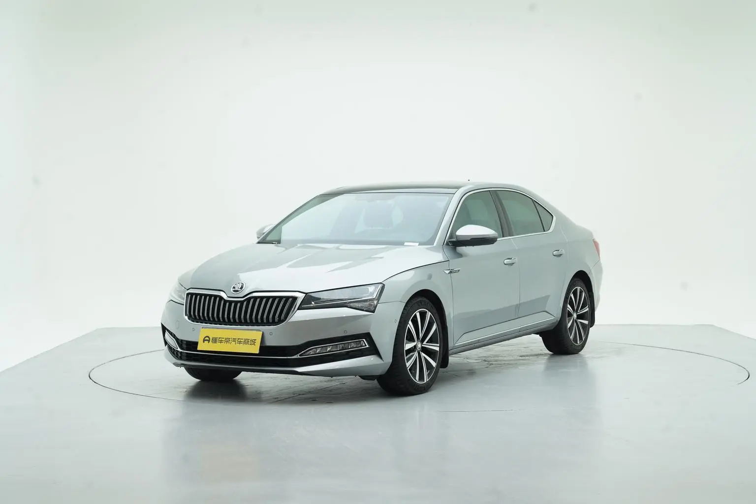 Skoda Superb 2019 Facelift TSI330 DSG Luxury