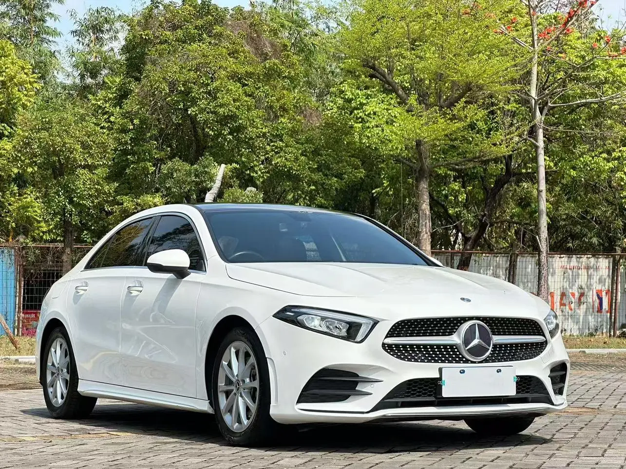 Mercedes-Benz A Class 2022 2nd Facelift A 200 L Sport Sedan Fashion