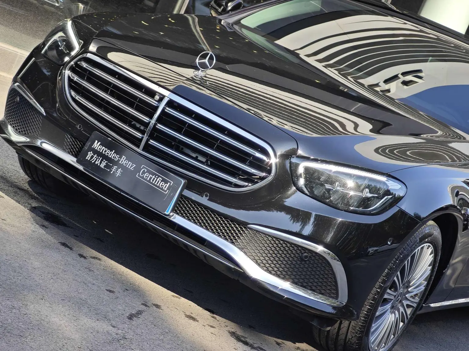 Mercedes-Benz E Class 2023 E 300 L Luxury Sedan