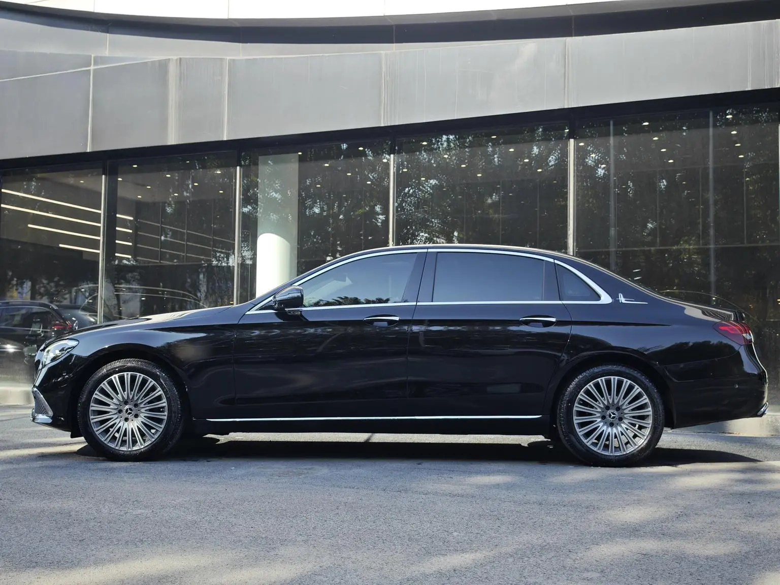 Mercedes-Benz E Class 2023 E 300 L Luxury Sedan