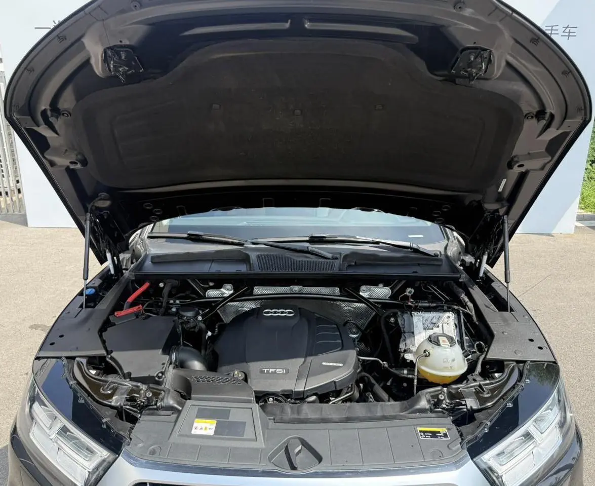 Audi Q5L 2020 40 TFSI Fashion