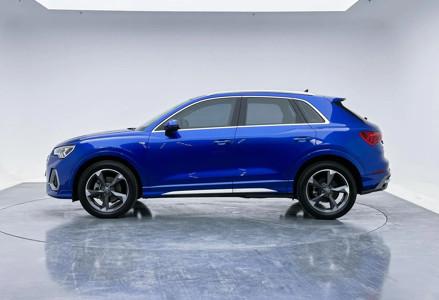Audi Q3 2019 40 TFSI Dynamic Fashion