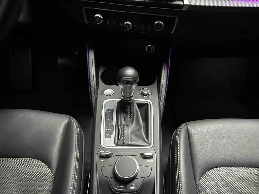 Audi Q2L 2020 35TFSI Dynamic Fashion