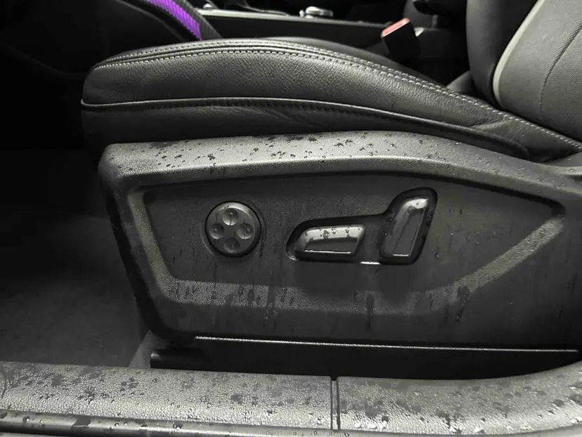 Audi Q2L 2020 35TFSI Dynamic Fashion