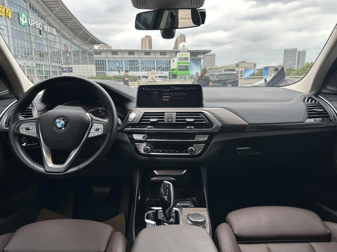 BMW X3 2020 xDrive28i Luxury Package
