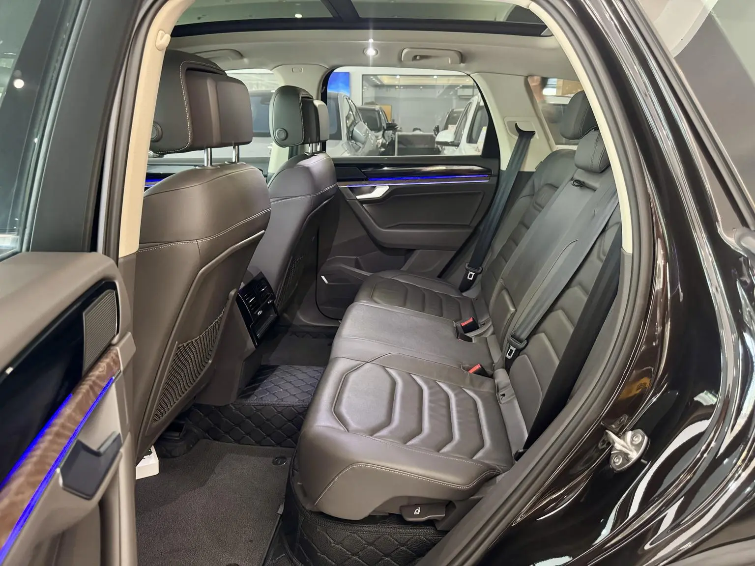 Volkswagen Touareg 2020 3.0TSI Sharp