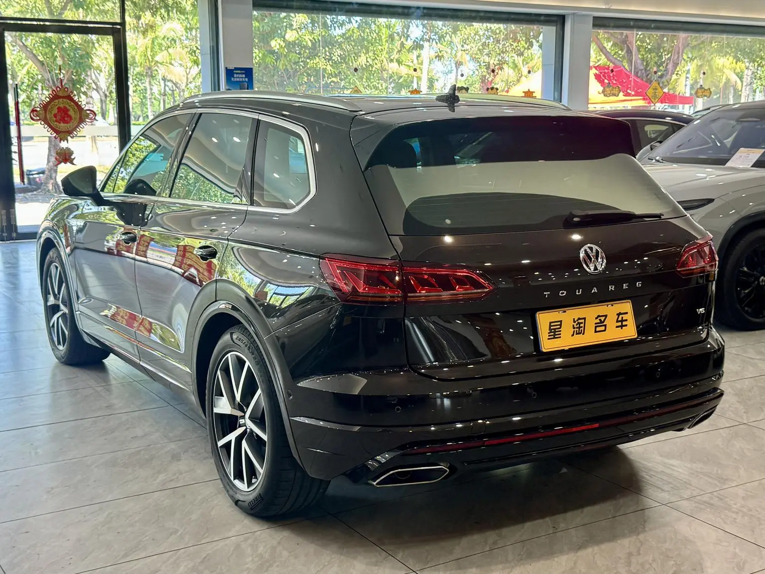 Volkswagen Touareg 2020 3.0TSI Sharp