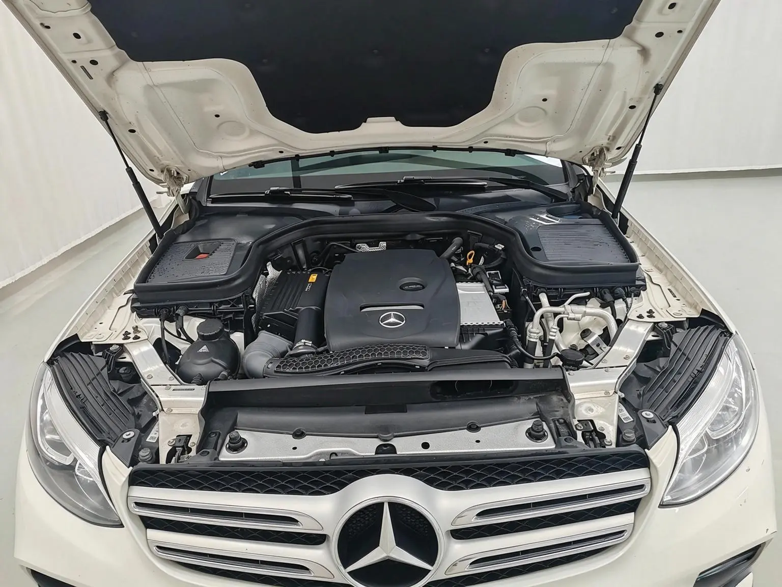 Mercedes-Benz GLC 2018 GLC 260 4MATIC Dynamic