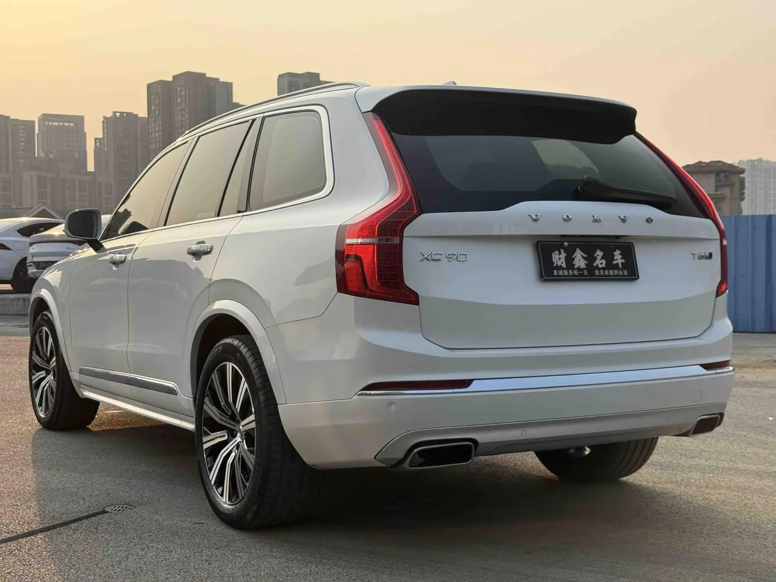 Volvo XC90 2020 Facelift T6 4WD Smart Luxury 7 seat