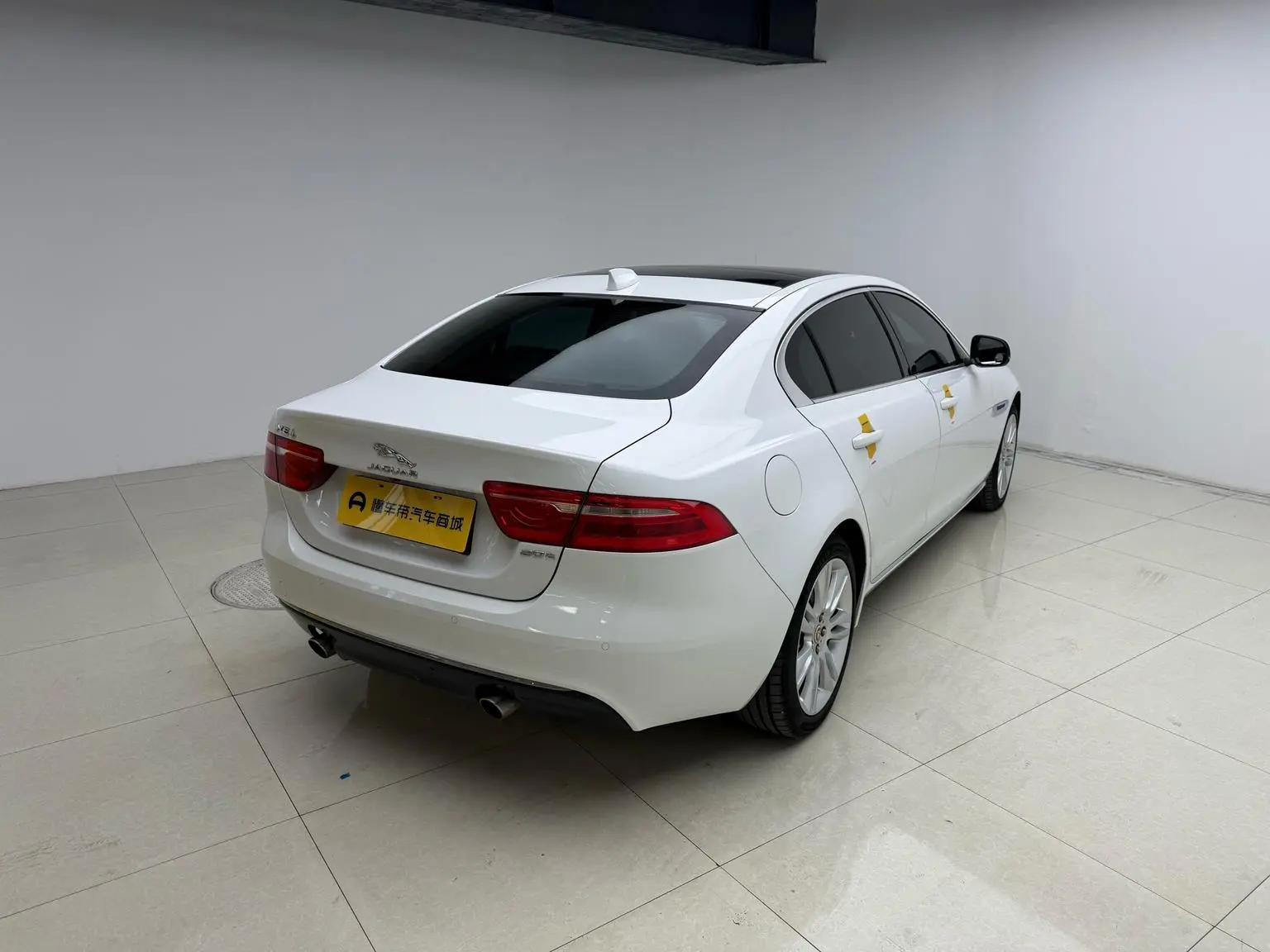 Jaguar XEL 2018 2.0T 200PS Premium Plus