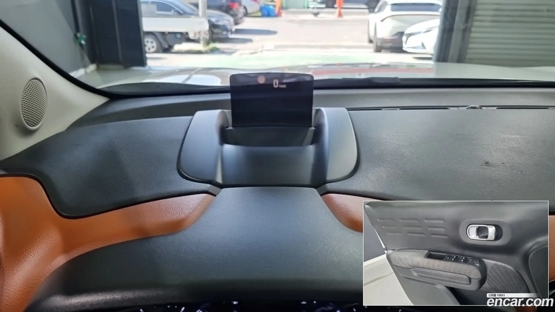 Citron / DS C3 Aircross 1.5 BlueHDi Shine Pack