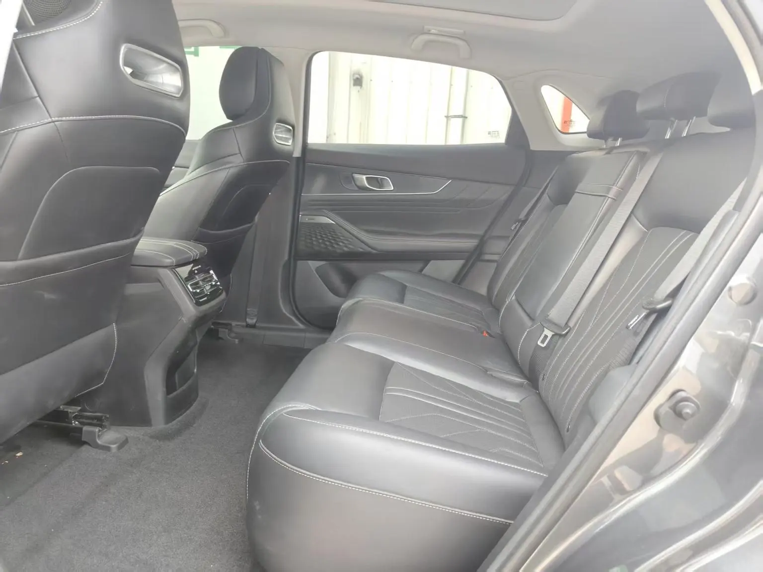 Changan UNI-K 2023 2.0T Comfort Enjoy