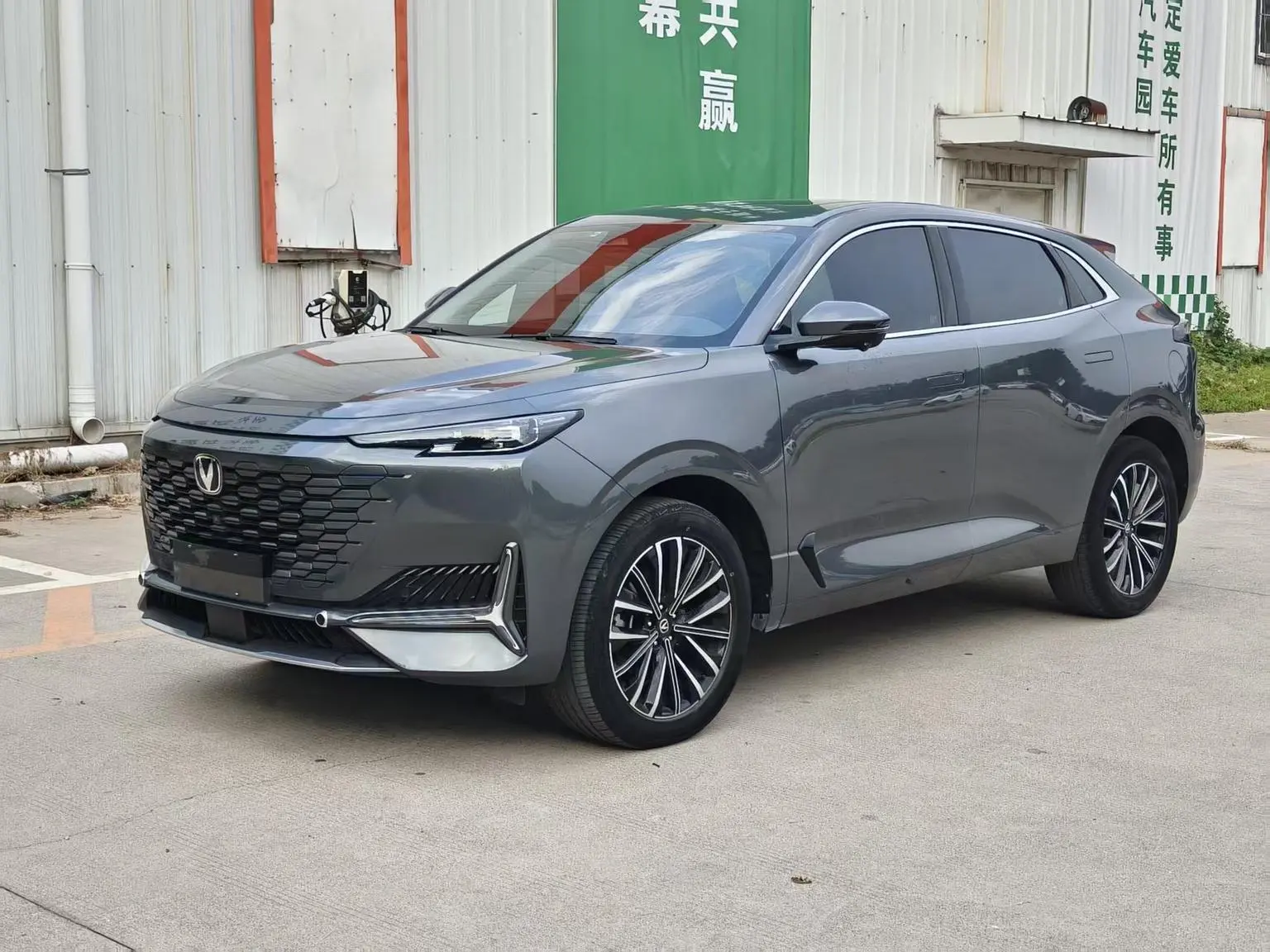 Changan UNI-K 2023 2.0T Comfort Enjoy