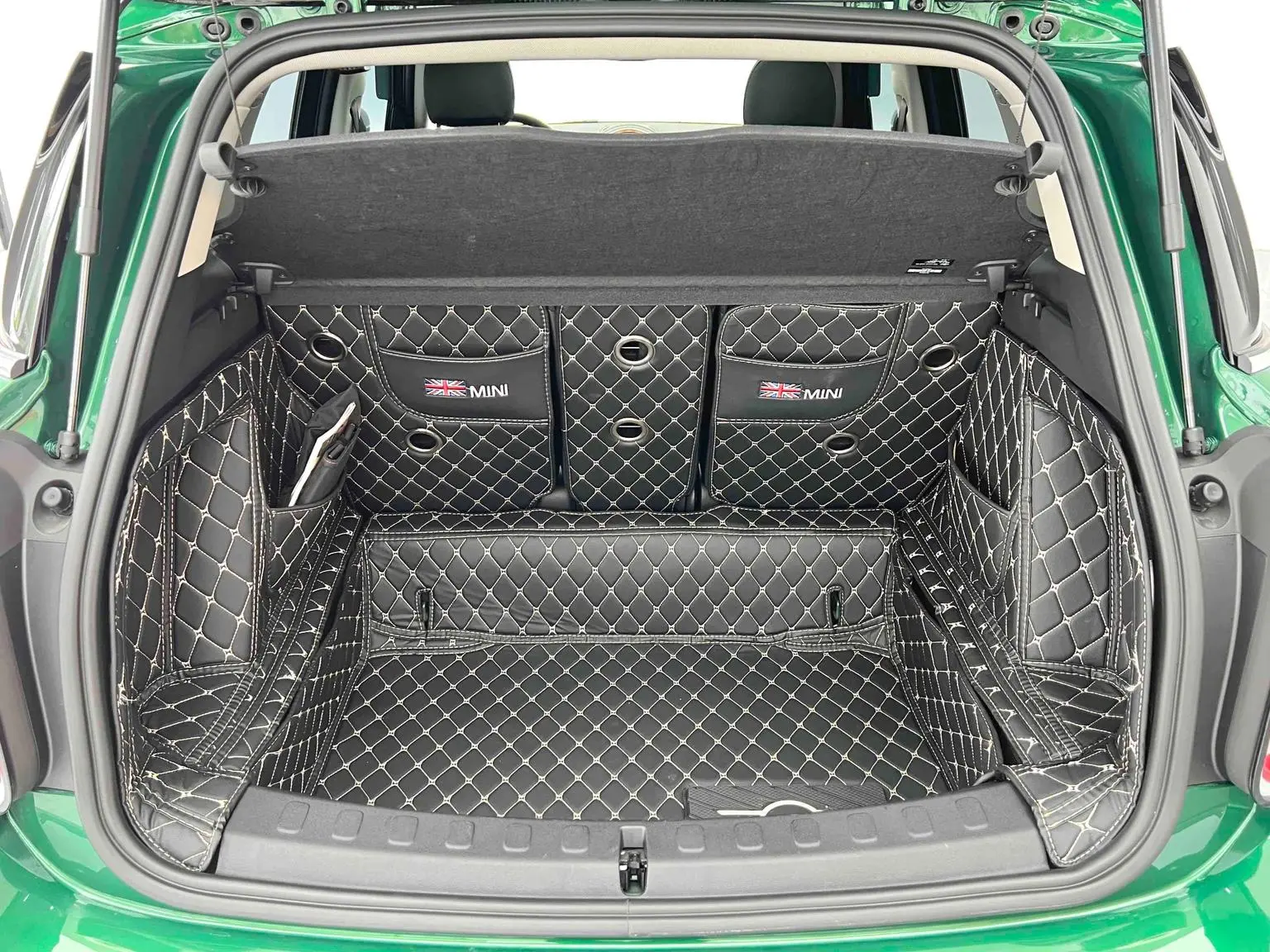 MINI COUNTRYMAN 2022 Facelift 1.5T COOPER