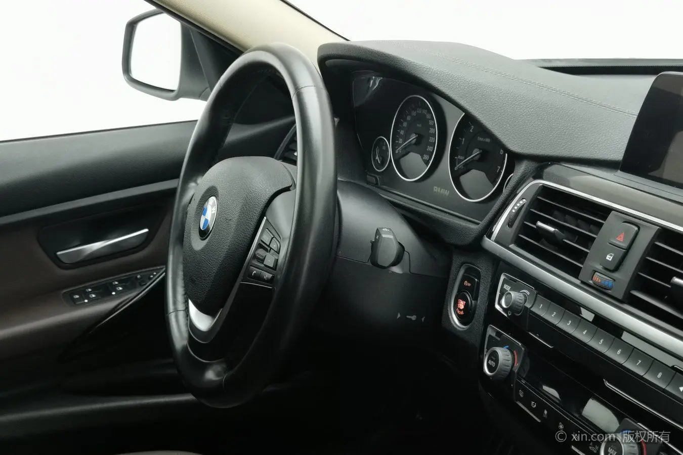 BMW 3 Series 2018 320Li Fashion