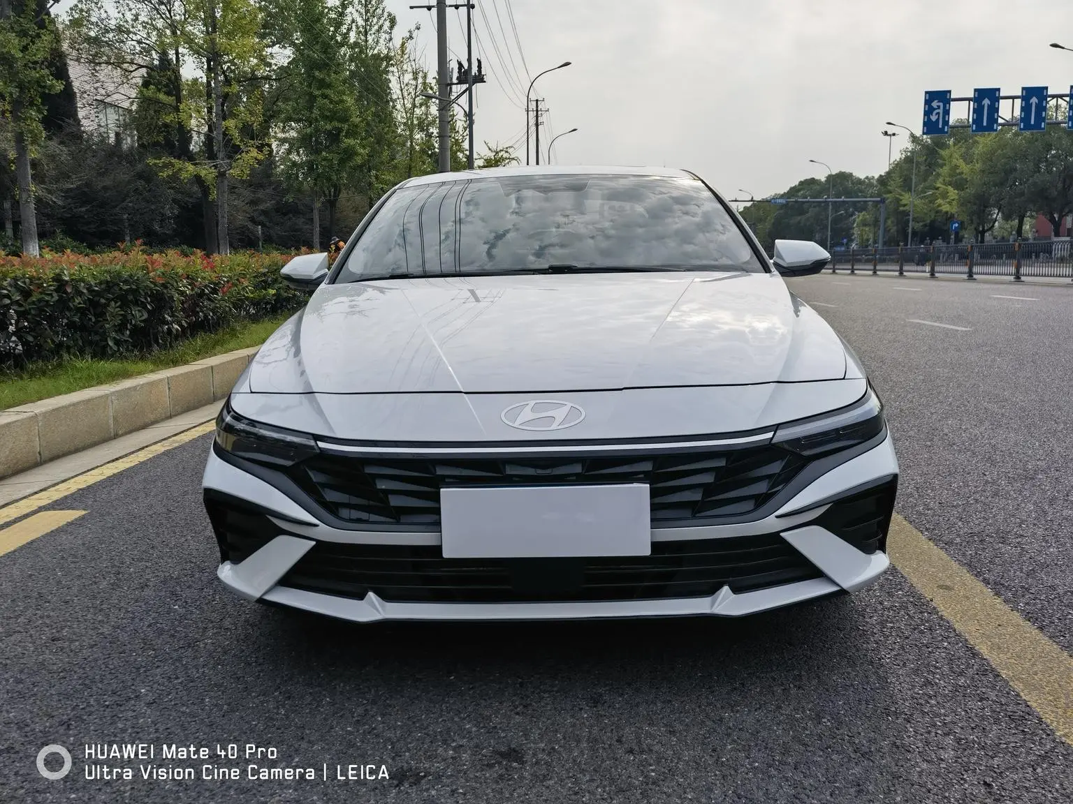 Hyundai 2023 1.5L CVT LUX Premium