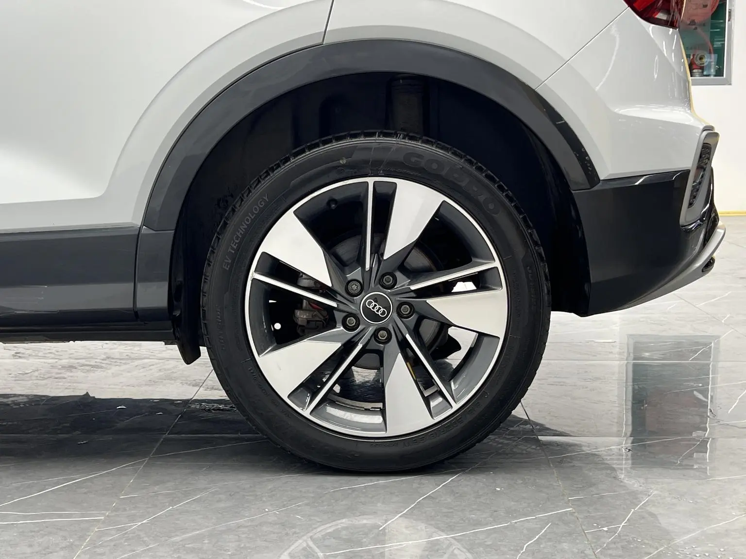 Audi Q2L 2022 35 TFSI