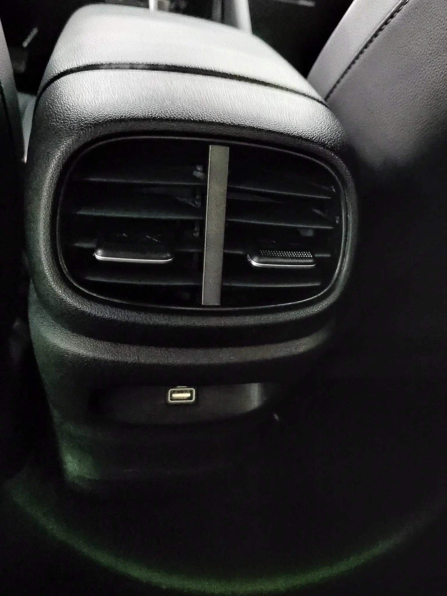 Hyundai 2022 1.5L CVT LUX Premium