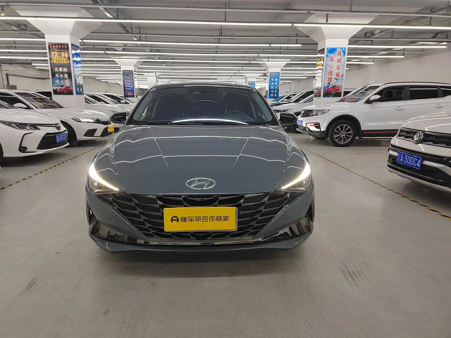 Hyundai 2022 1.5L CVT LUX Premium