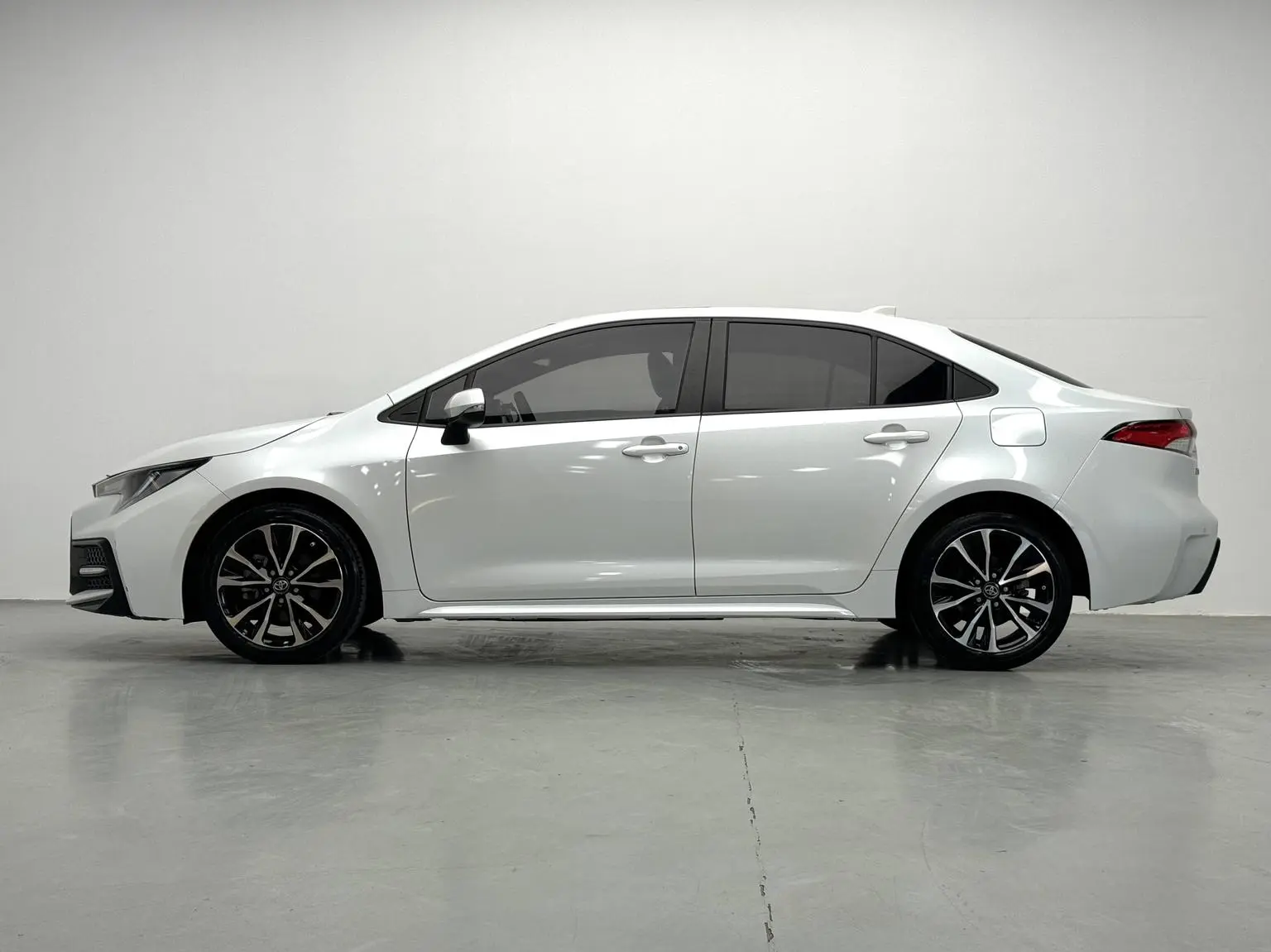 Toyota Levin 2021 185T CVT Sport