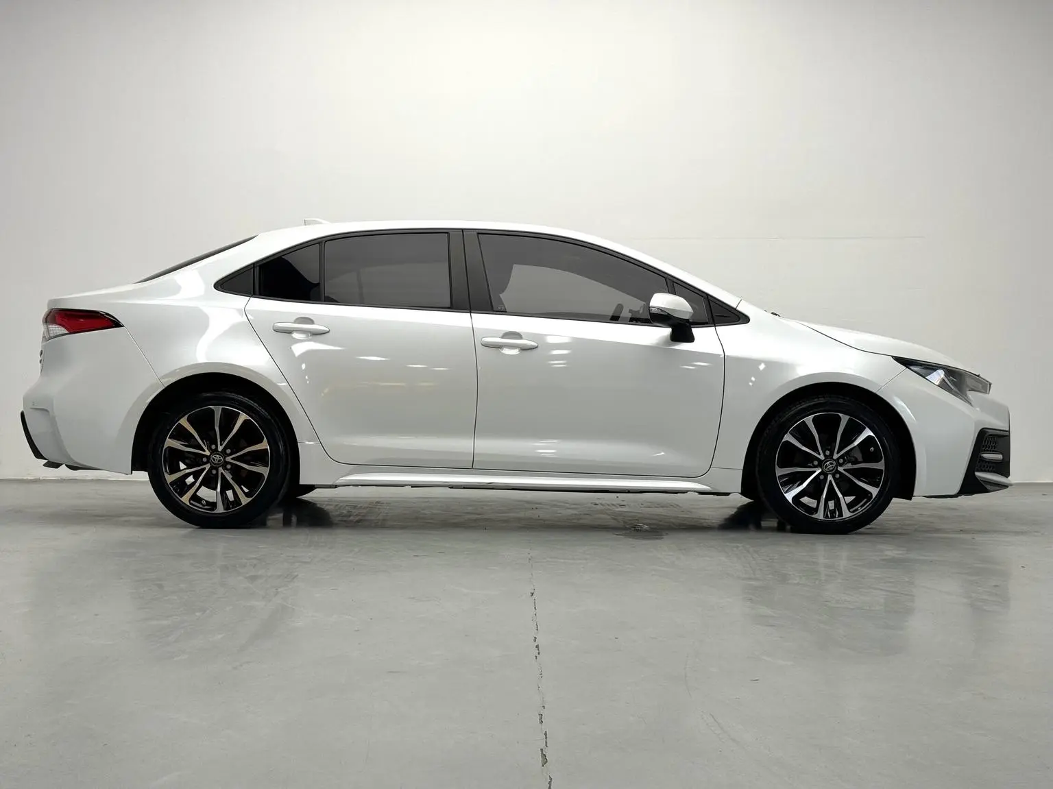 Toyota Levin 2021 185T CVT Sport