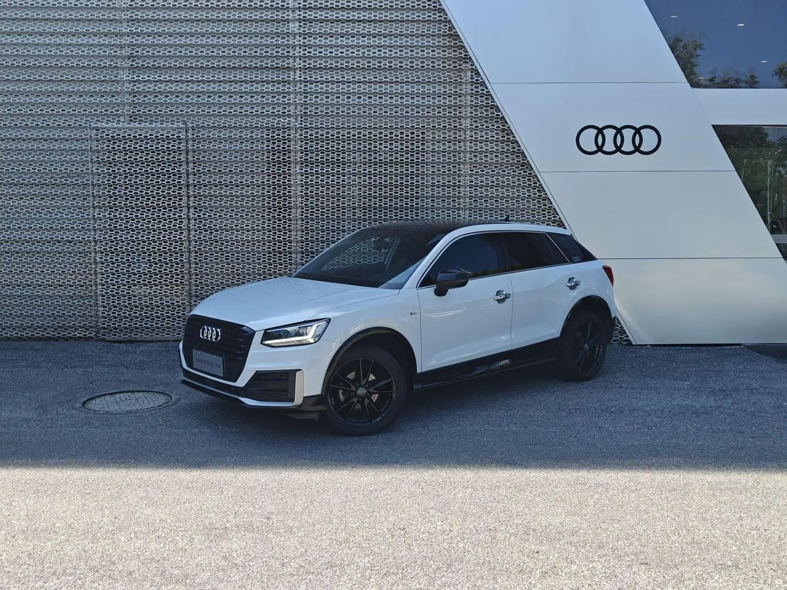 Audi Q2L 2018 35TFSI Dynamic Fashion China VI