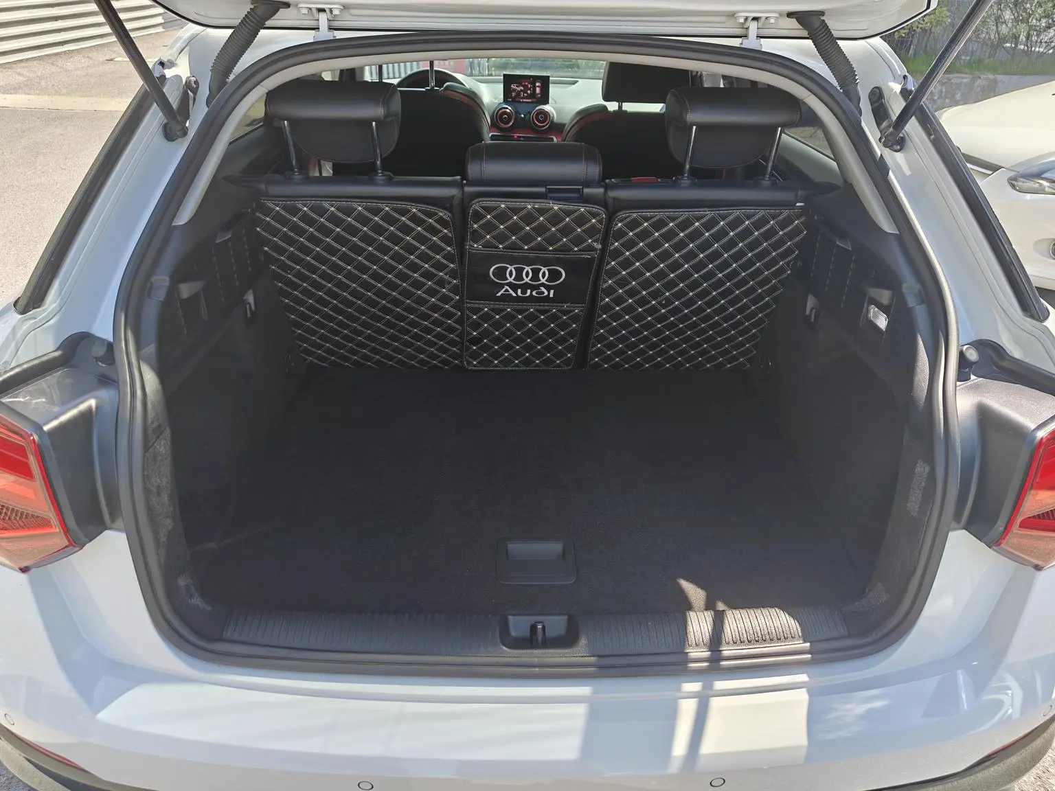 Audi Q2L 2018 35TFSI Dynamic Fashion China VI