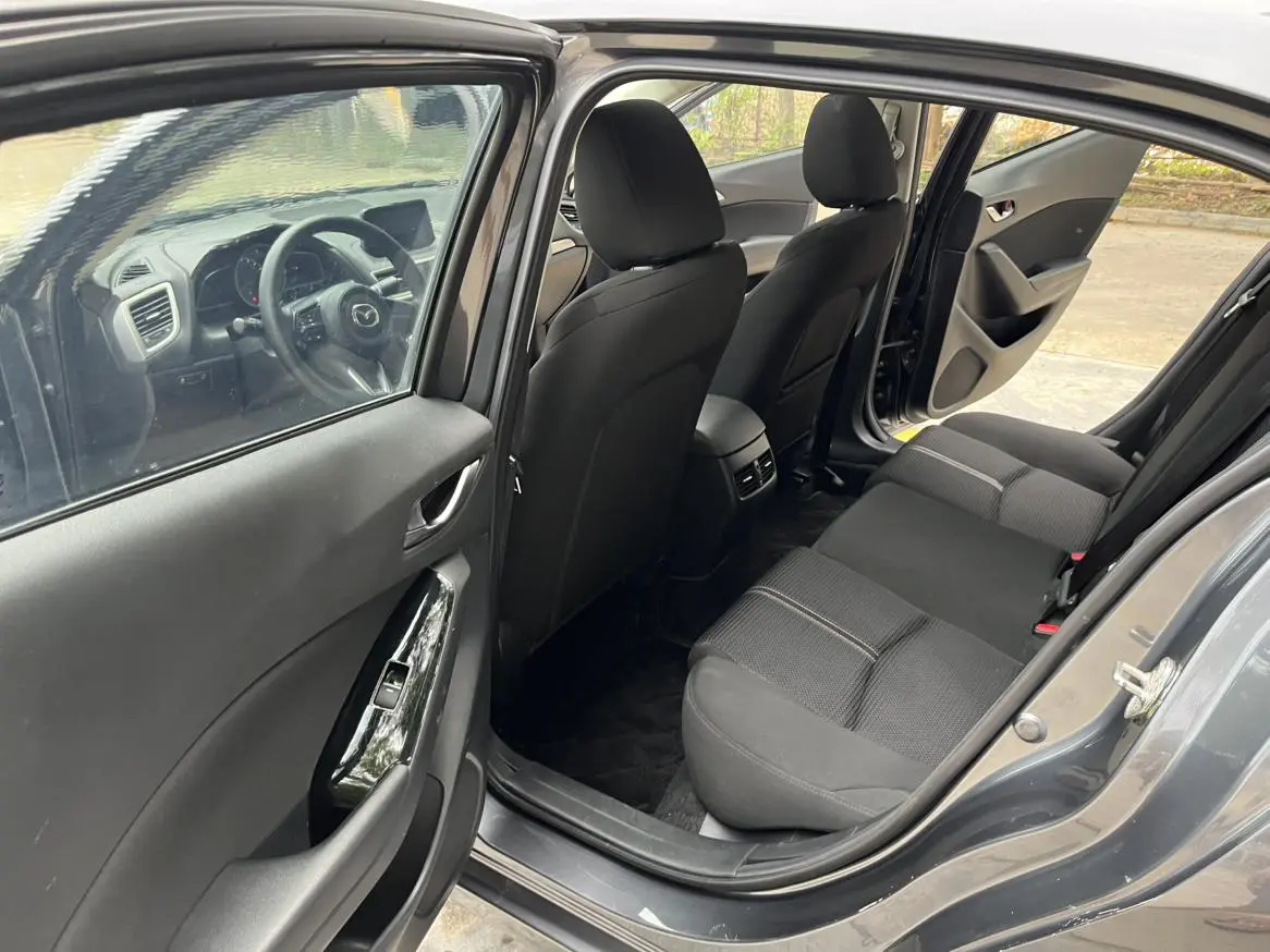 Mazda 3 Mazda3 2019 Sedan 1.5L Auto Luxury China VI