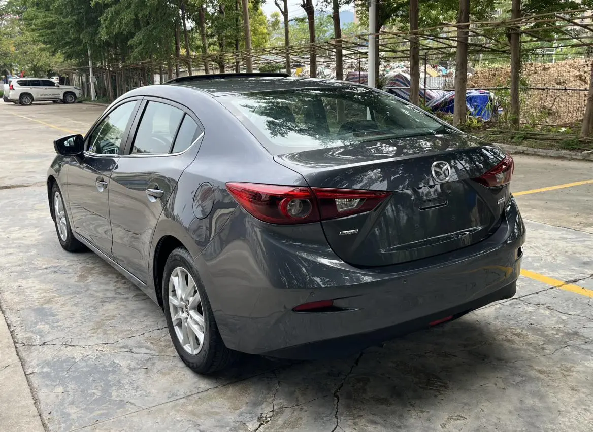 Mazda 3 Mazda3 2019 Sedan 1.5L Auto Luxury China VI