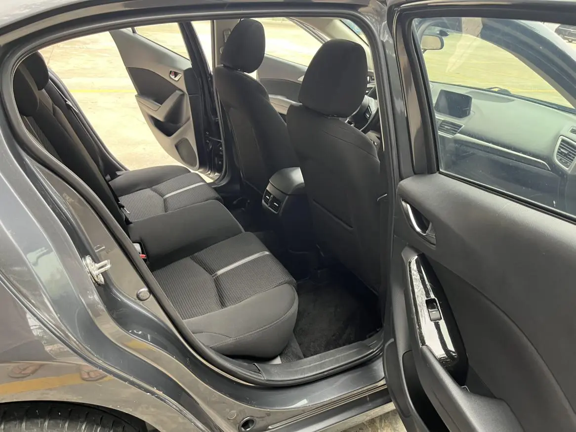 Mazda 3 Mazda3 2019 Sedan 1.5L Auto Luxury China VI