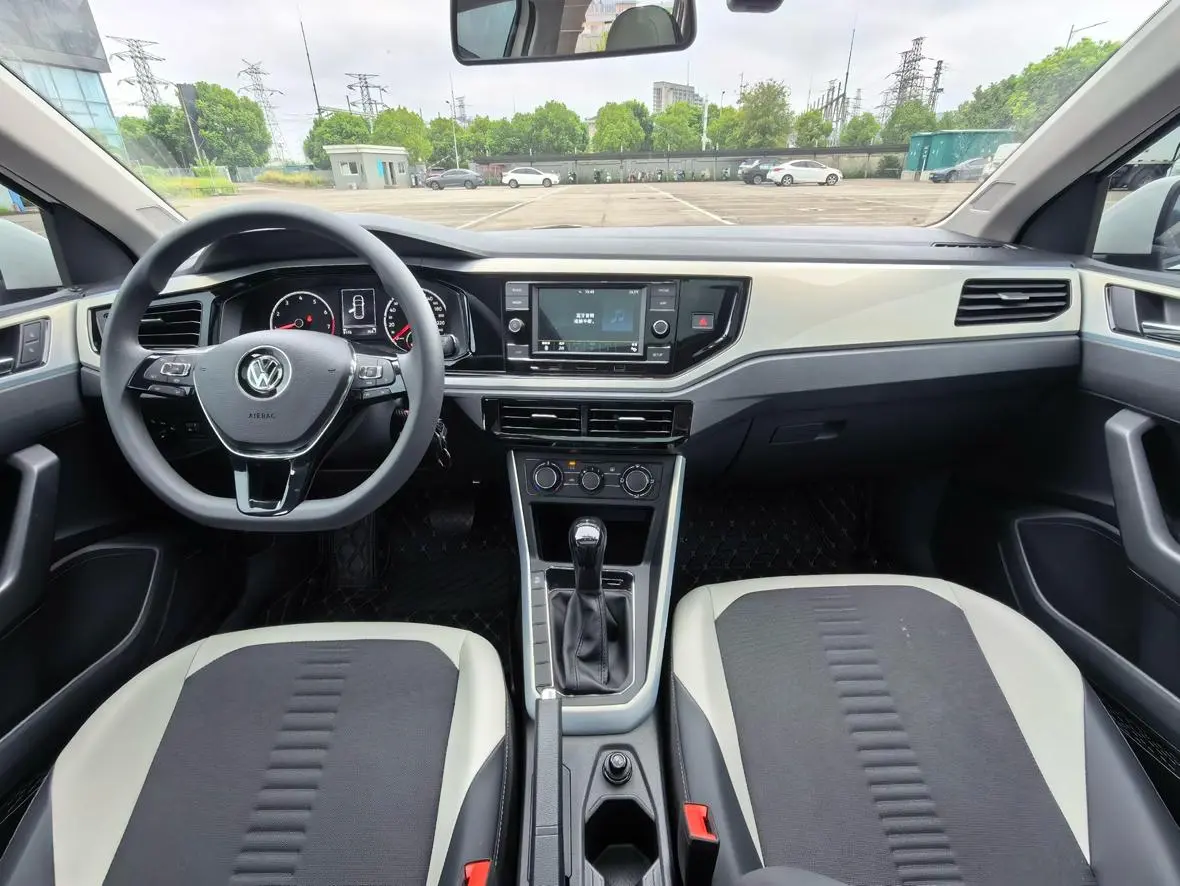 Volkswagen Polo 2019 Plus 1.5L Auto Beats Trendy