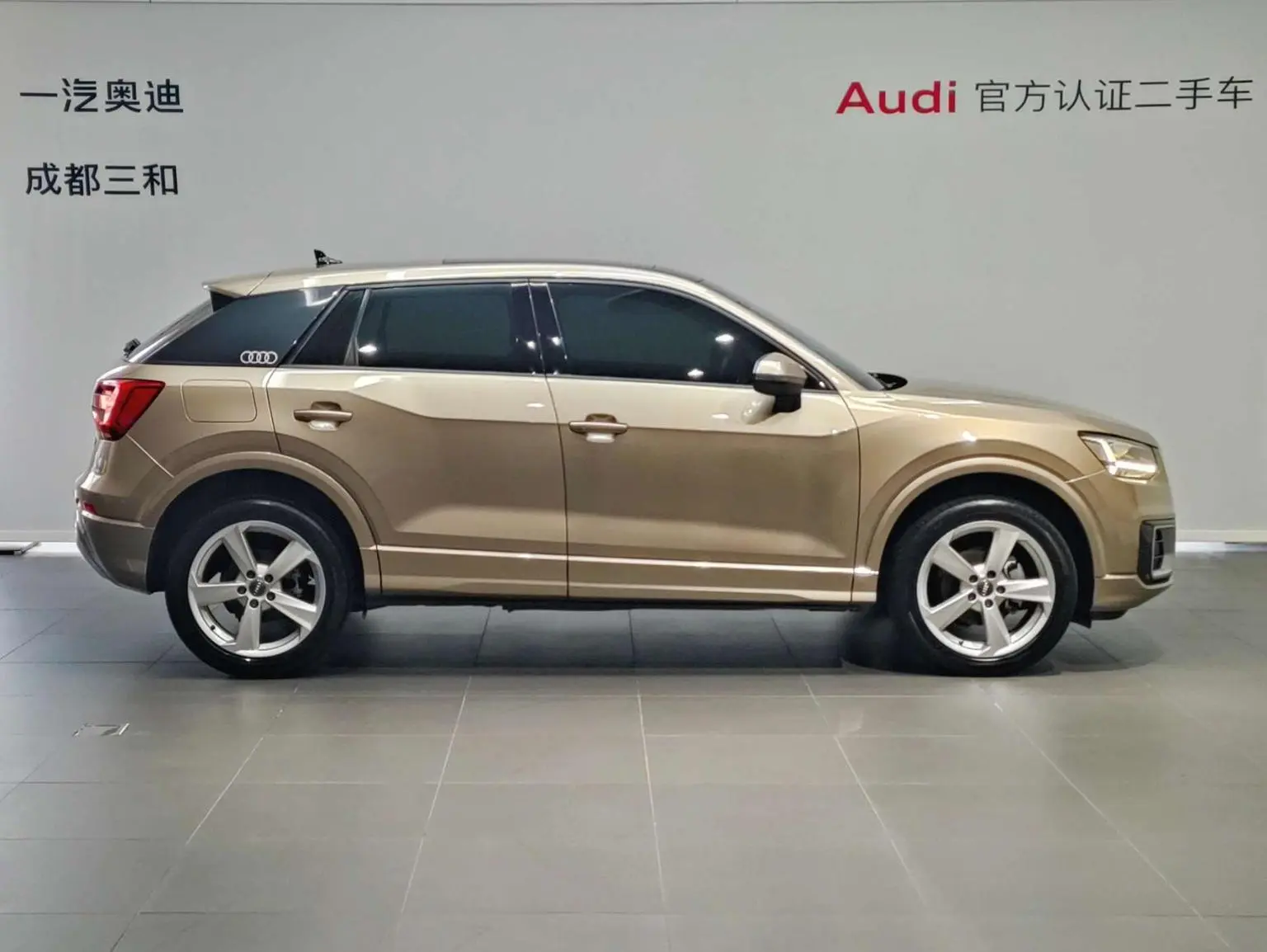 Audi Q2L 2018 35TFSI China VI
