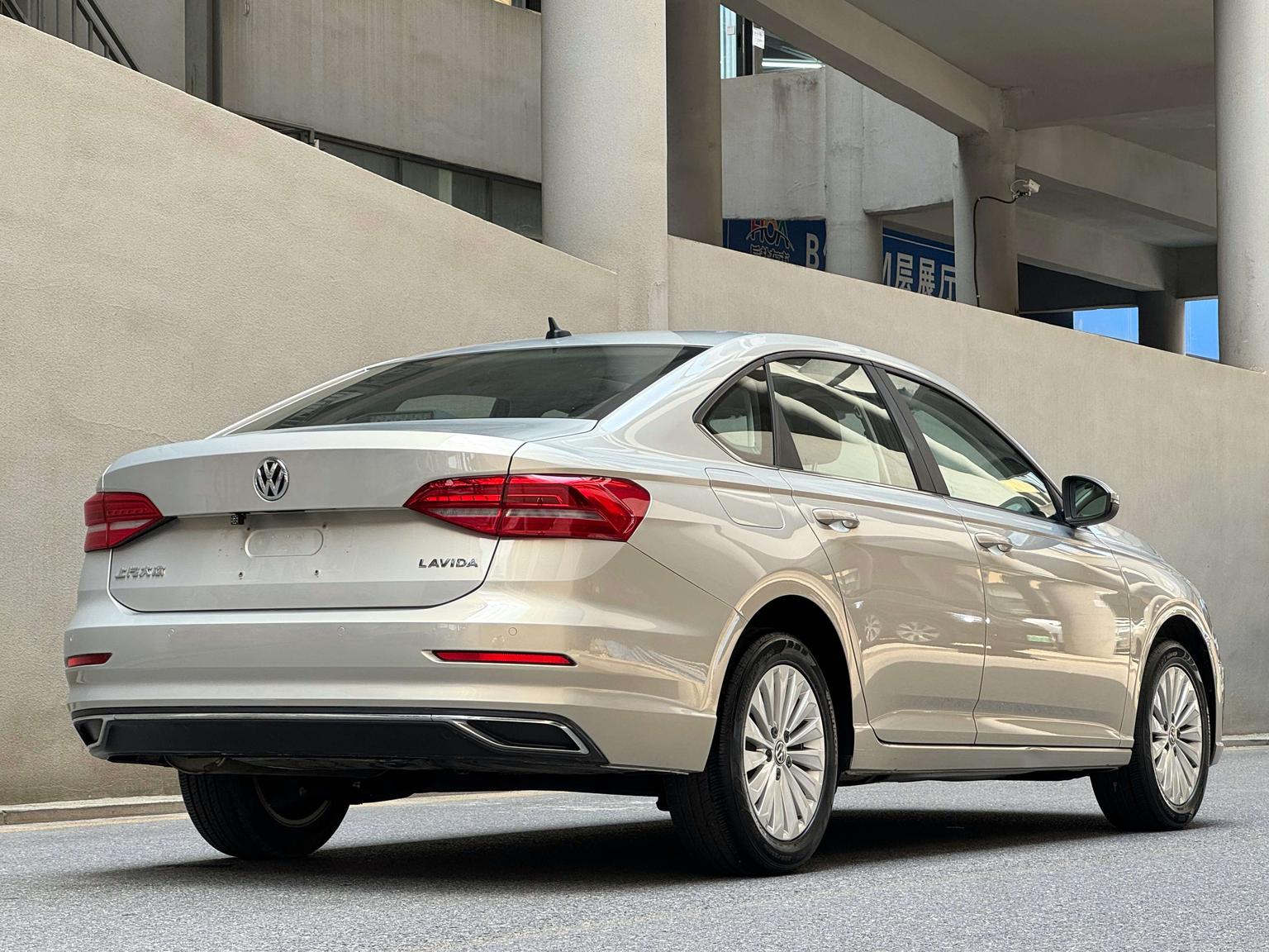 Volkswagen Lavida 2018 1.5L Auto Comfort China V