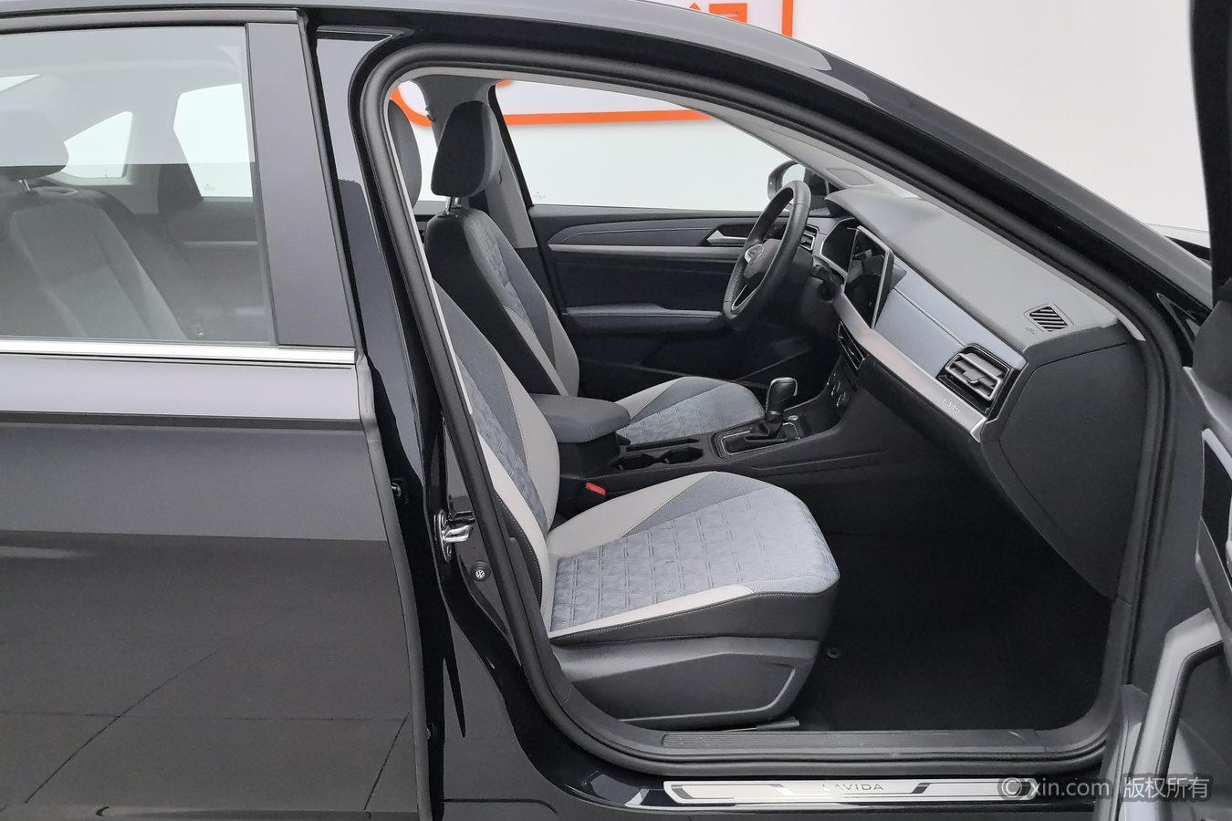 Volkswagen Lavida 2023 300TSI DSG