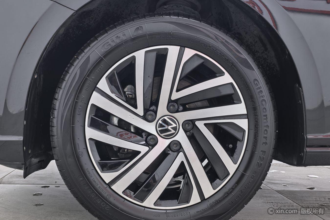 Volkswagen Lavida 2023 300TSI DSG