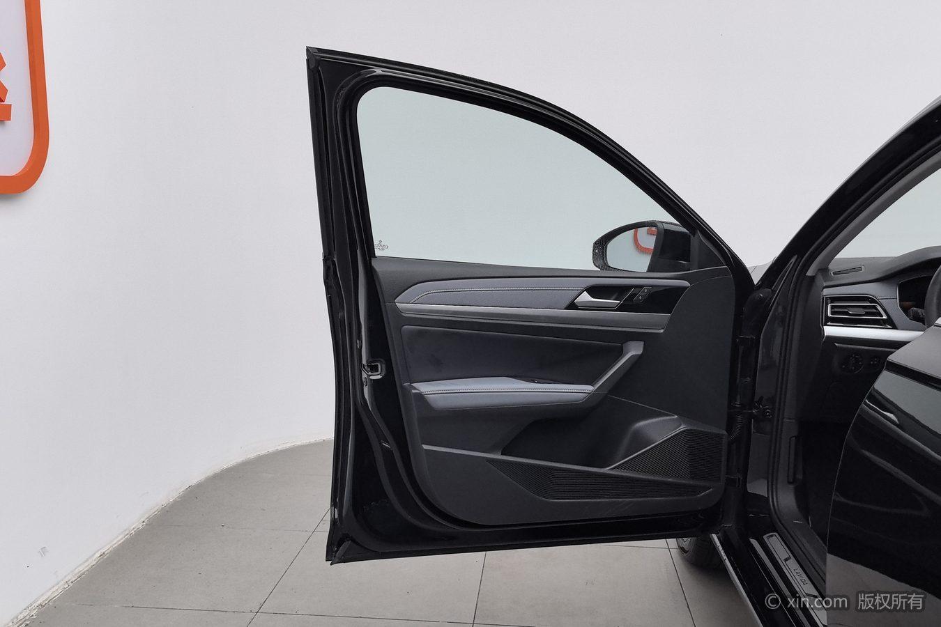 Volkswagen Lavida 2023 300TSI DSG