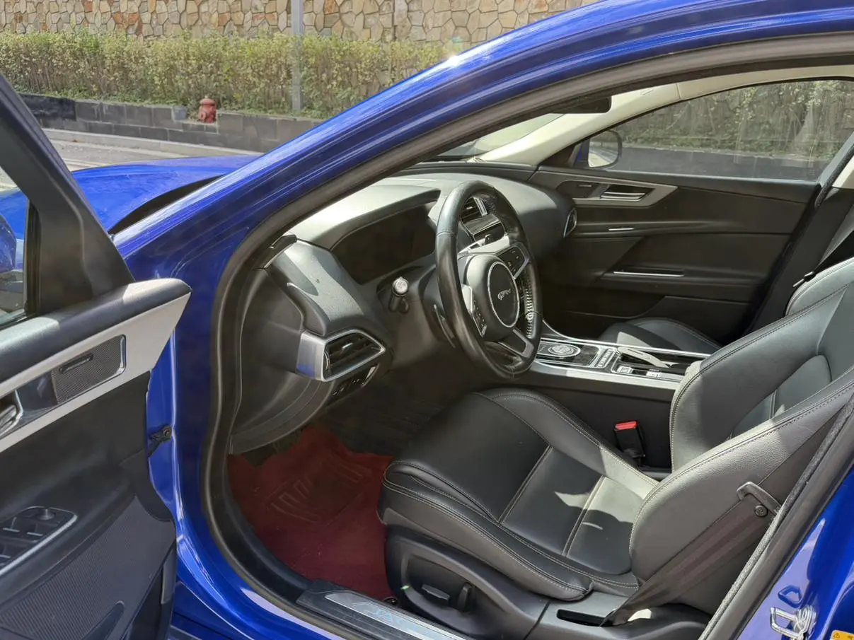 Jaguar XEL 2019 2.0T 200PS Premium Plus