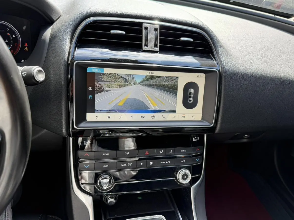 Jaguar XEL 2019 2.0T 200PS Premium Plus