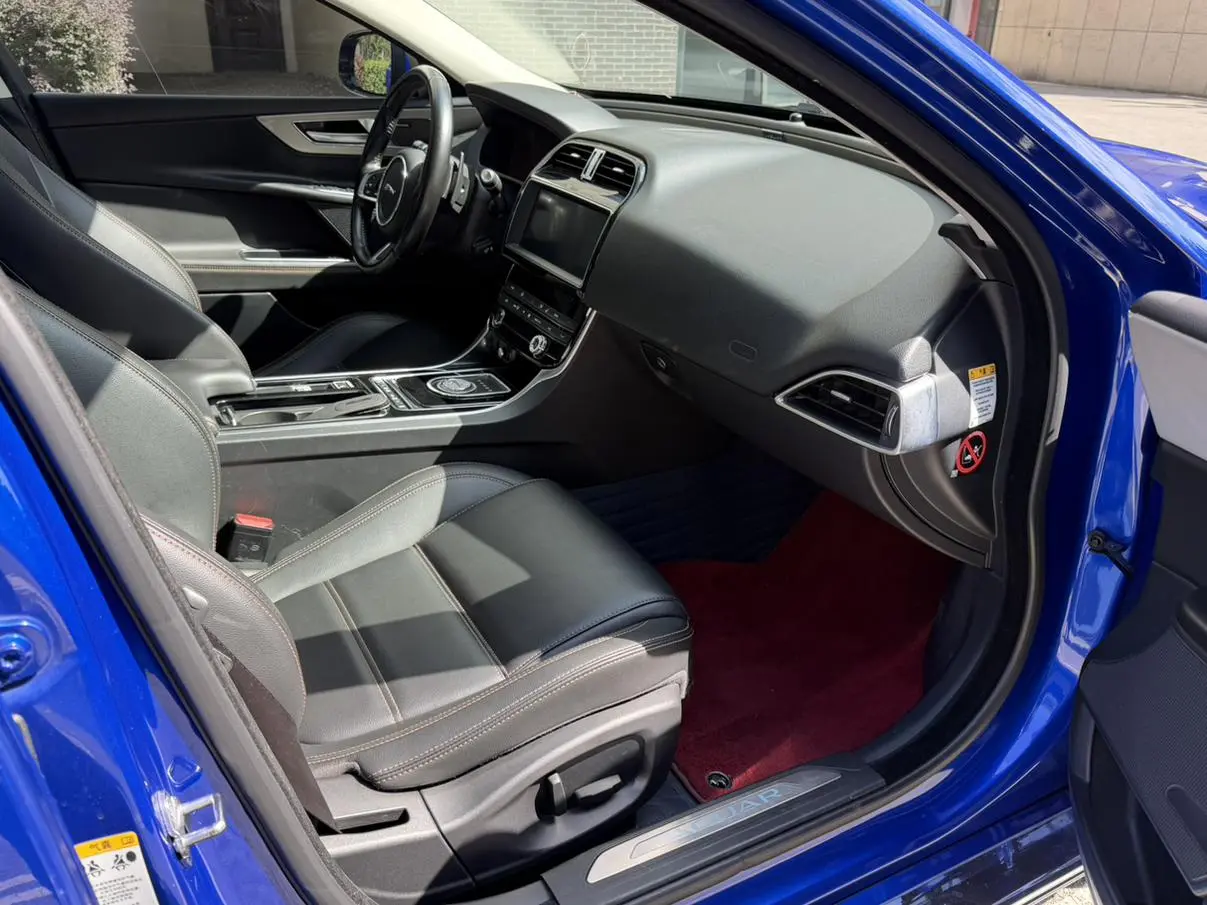 Jaguar XEL 2019 2.0T 200PS Premium Plus