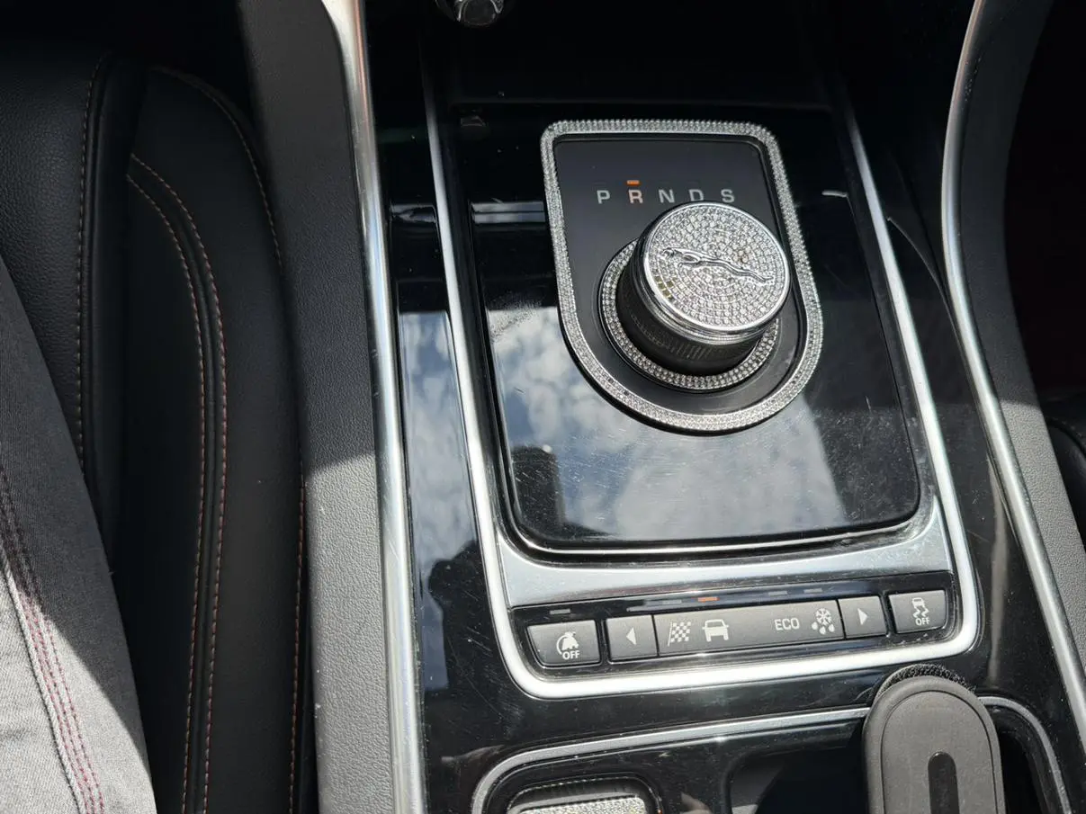 Jaguar XEL 2019 2.0T 200PS Premium Plus