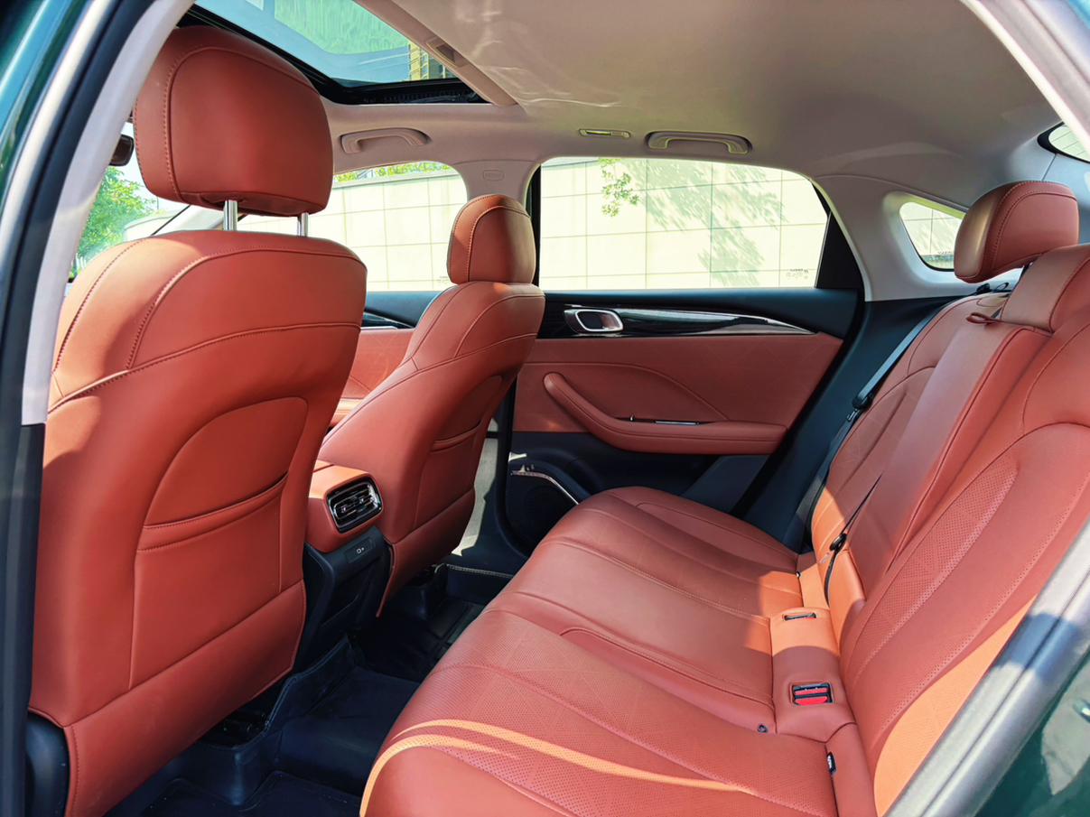 Geely Emgrand 2025 4th Gen 1.5L CVT Flagship