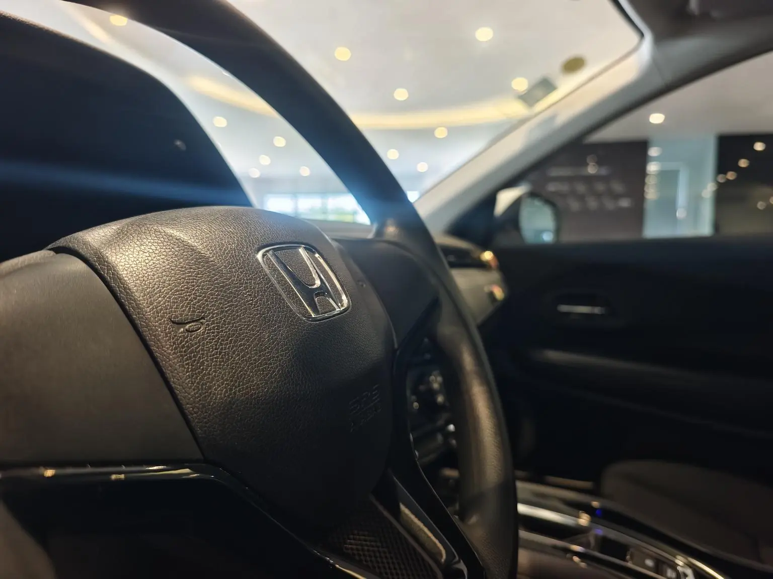 Honda Vezel 2020 1.5L CVT Elite
