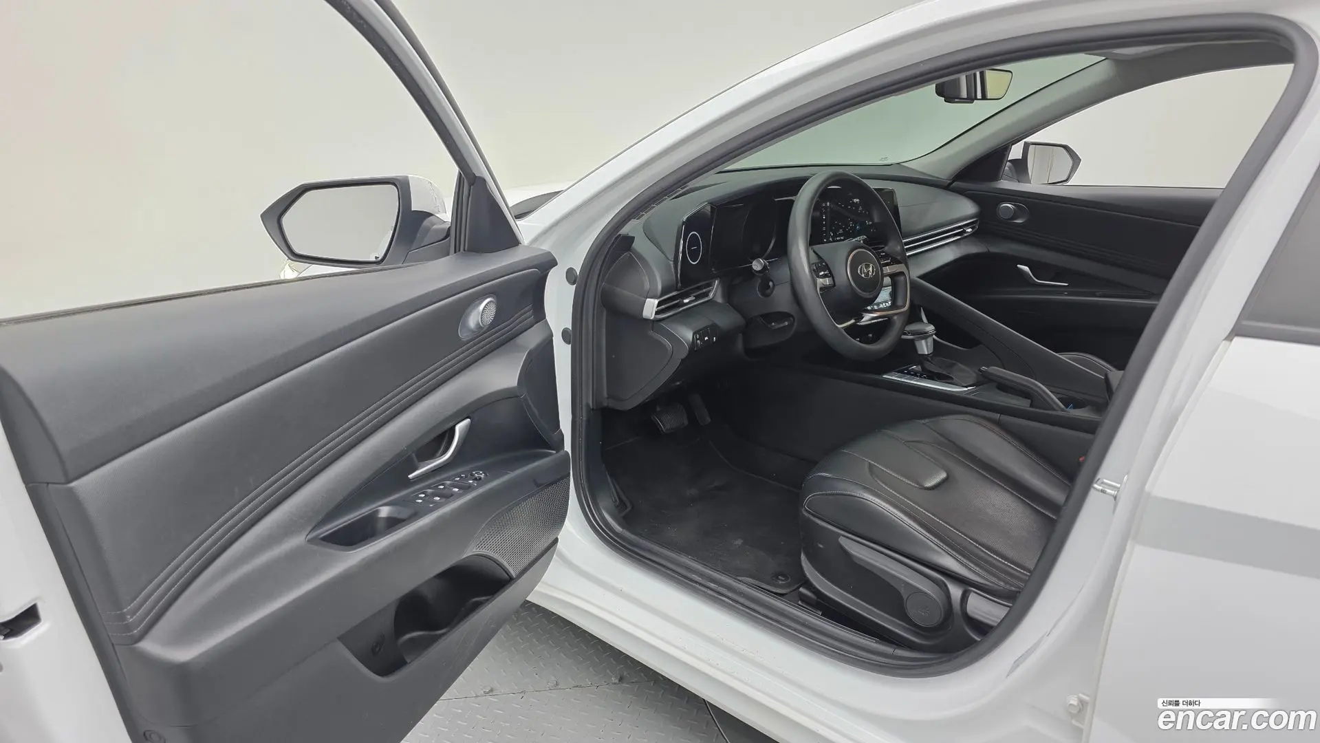 Hyundai AVANTE 1.6 2020