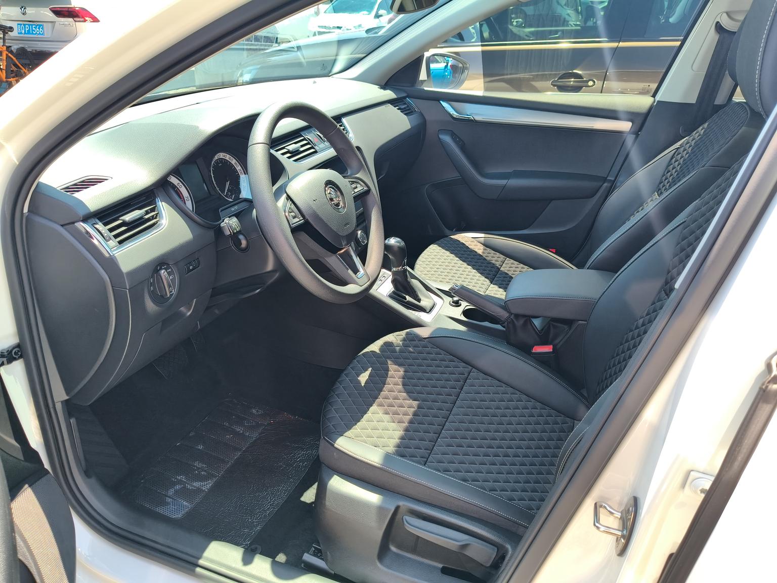 Skoda Octavia 2020 1.5L Auto Smart Drive Luxury