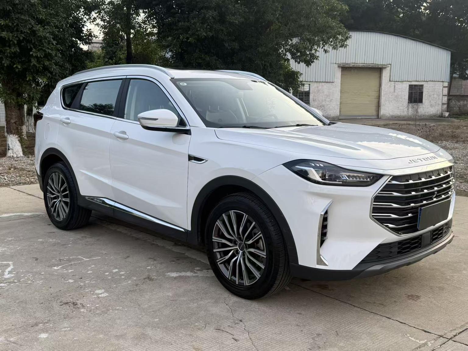 Jetour X70 PLUS 2023 1.5T DCTPLUS 5 seat