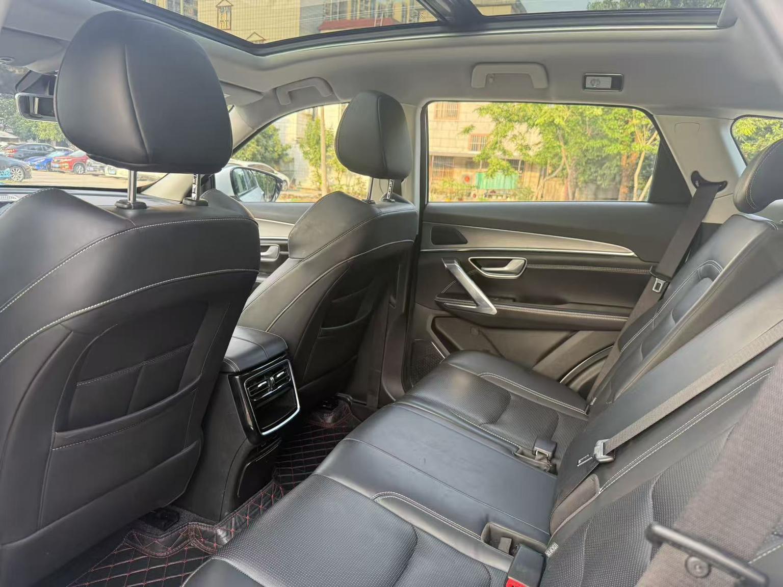 Jetour X70 PLUS 2023 1.5T DCTPLUS 5 seat