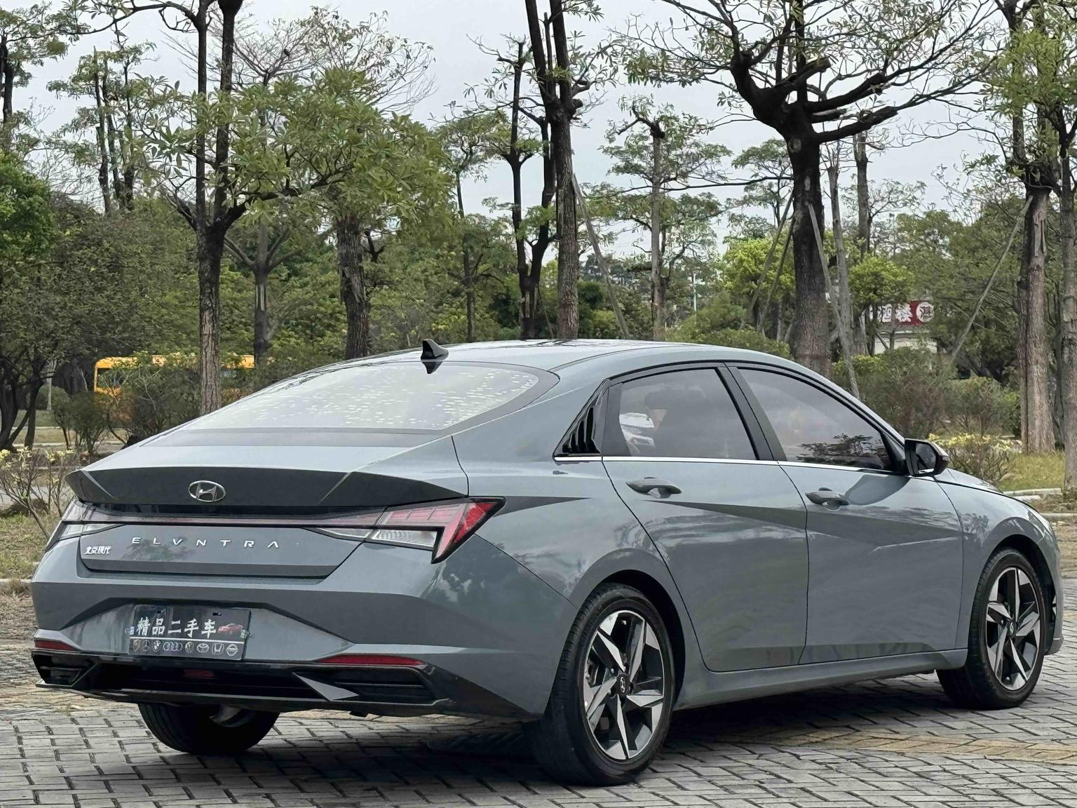 Hyundai 2021 1.5L CVT GLX Elite
